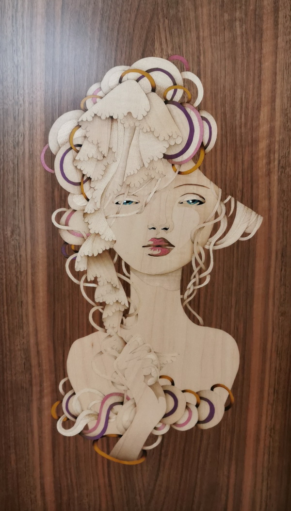 portrait femme marqueterie